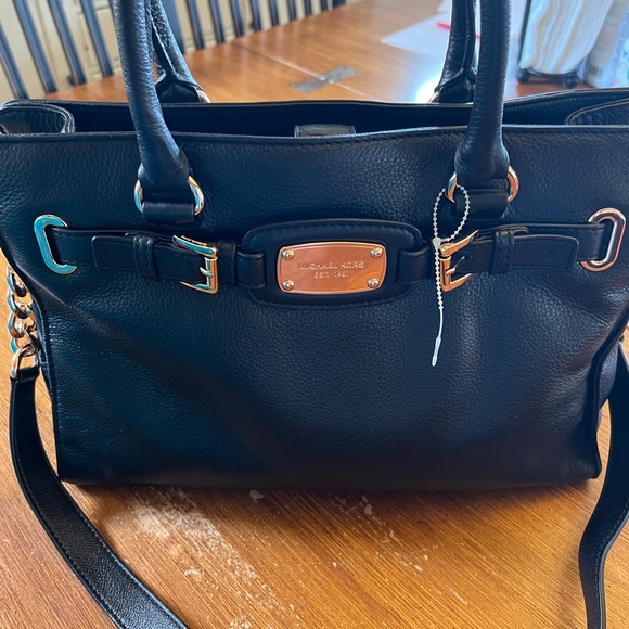 Hamilton Tote by Michael Kors Purse NWT - Picture 2 of 10